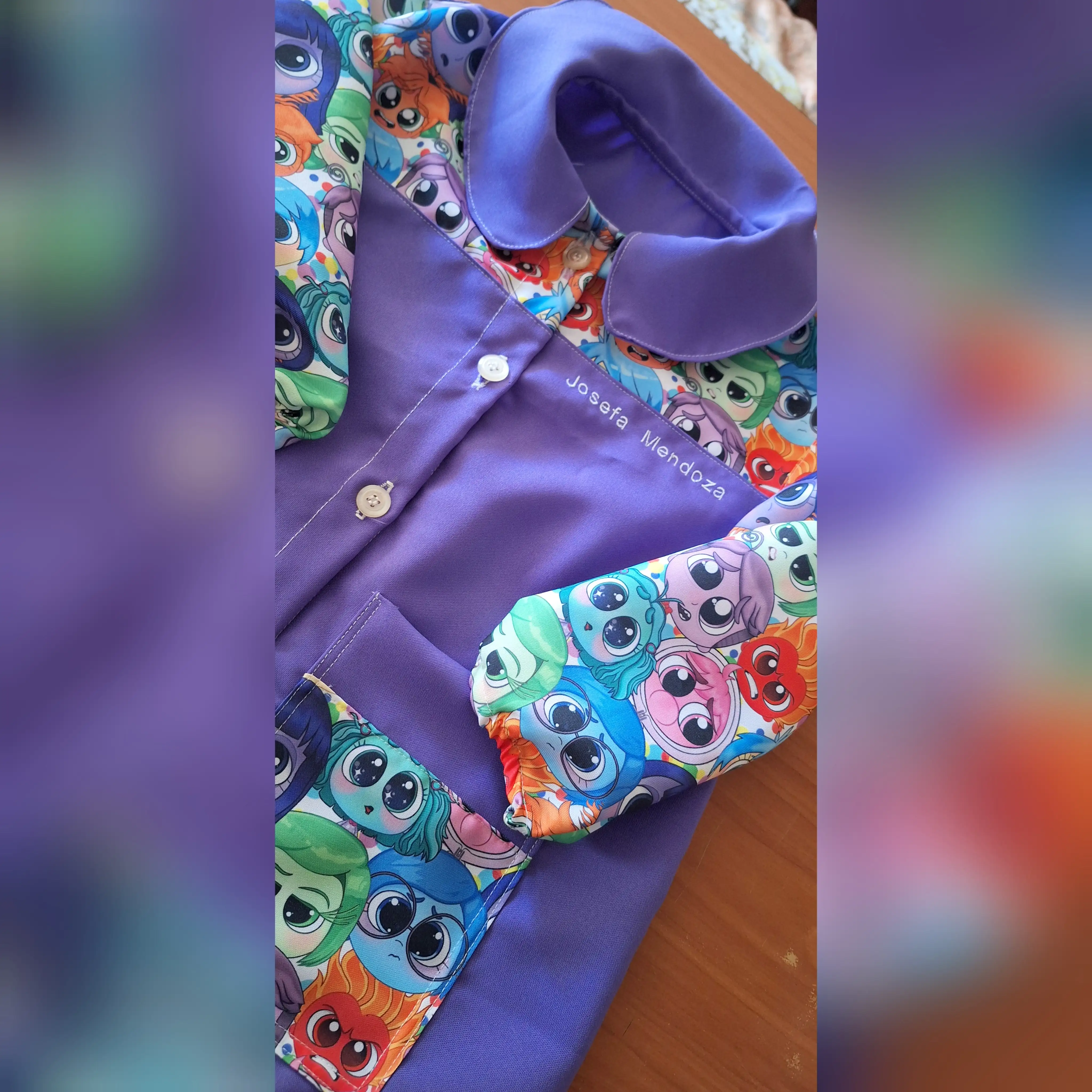 Delantal emociones , morado 2