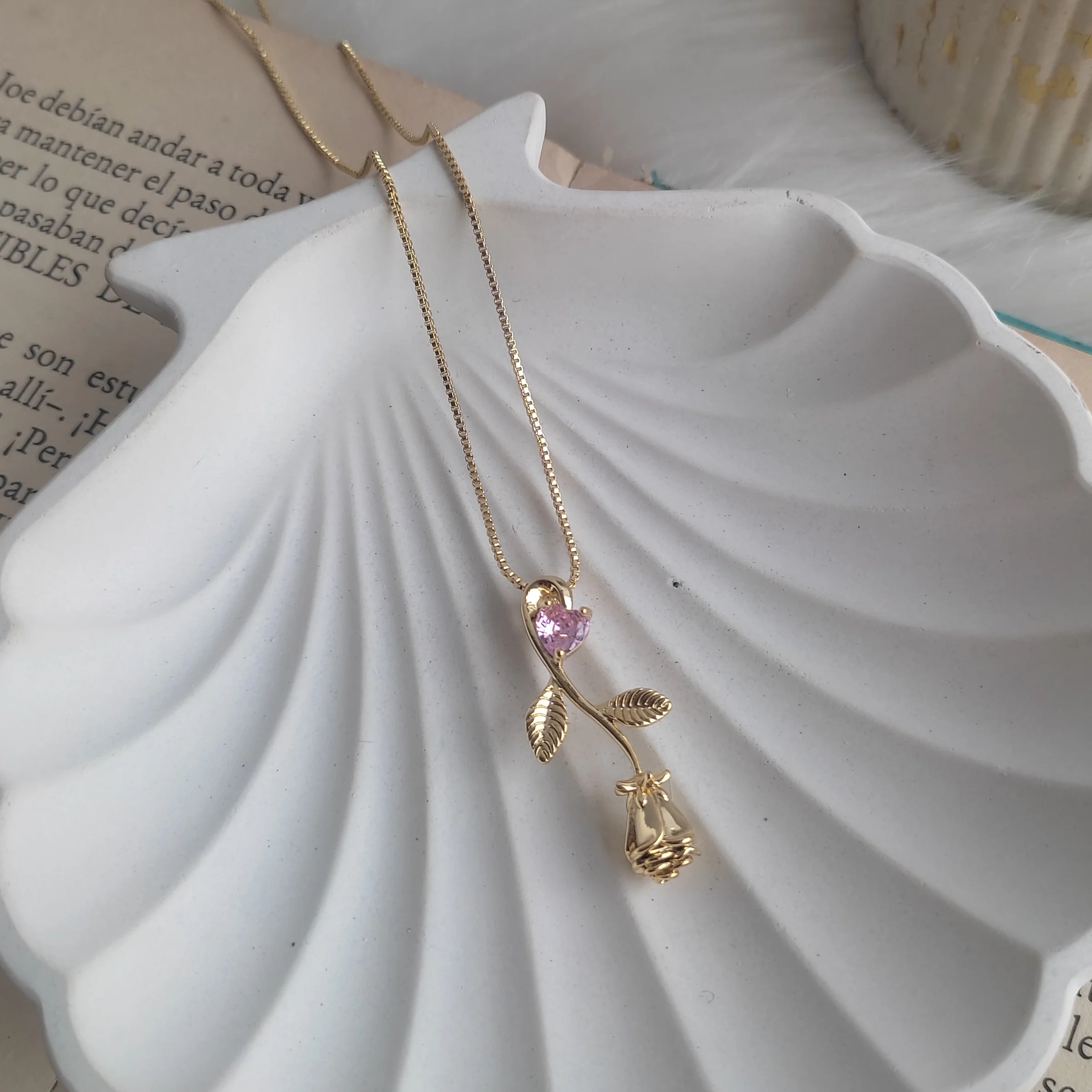 CADENA ROSA