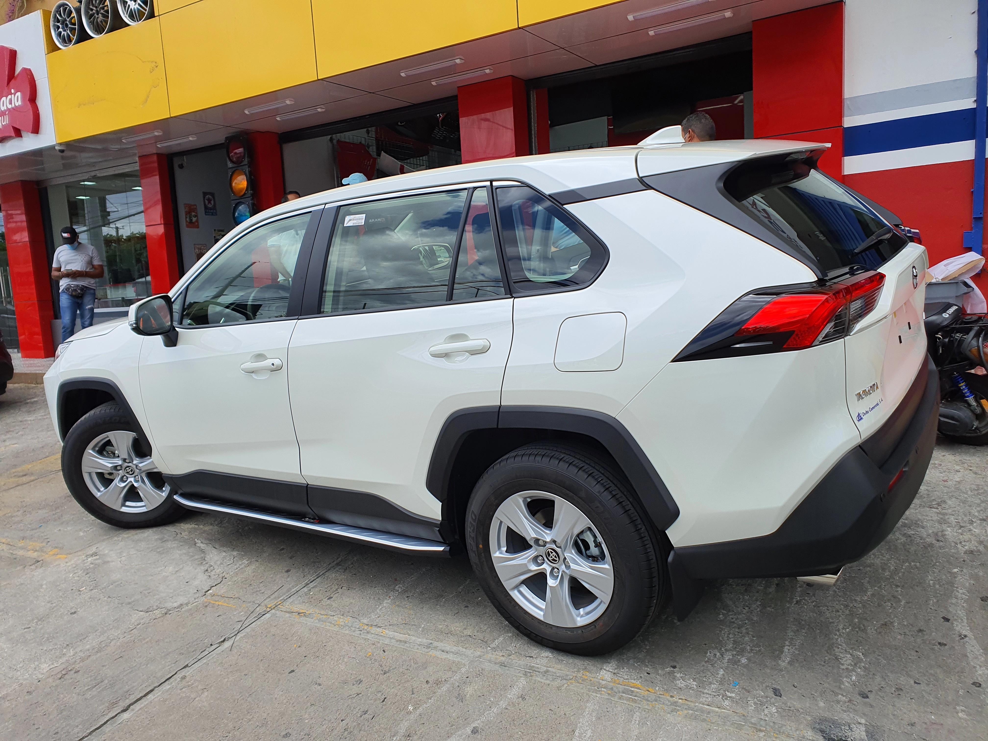 ESTRIBOS TOYOTA RAV4 2019-2020 2