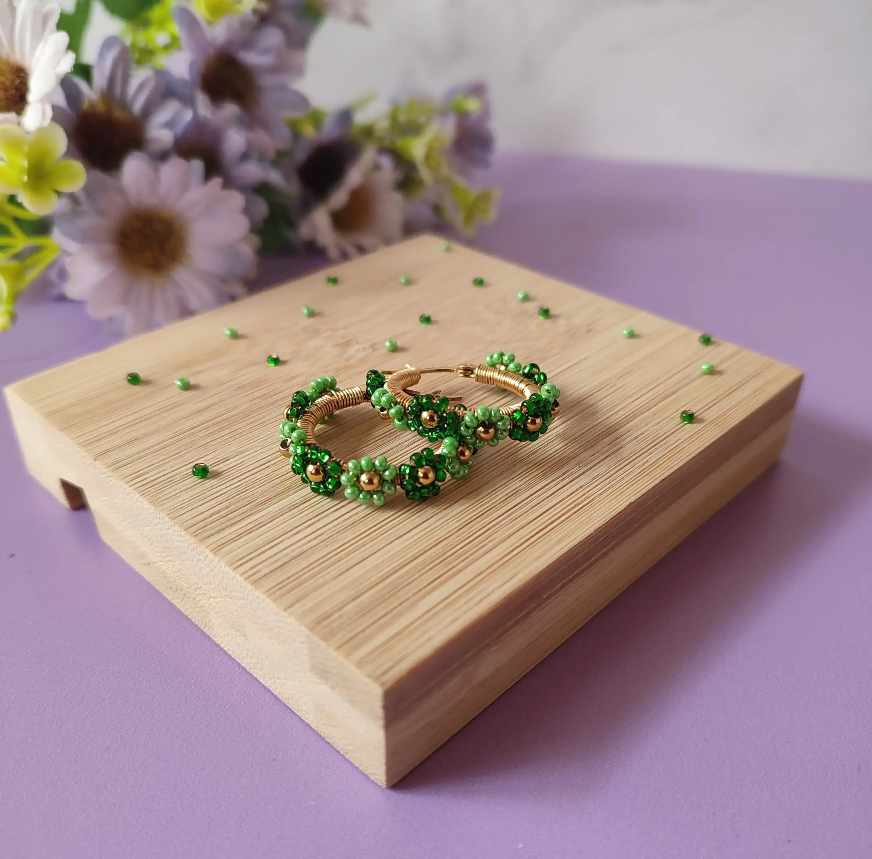 Green flower hoops ( Arracadas )