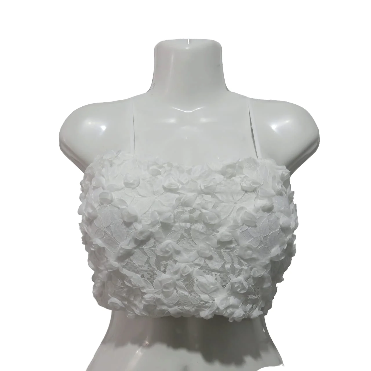 Top blanco de rosas de encaje