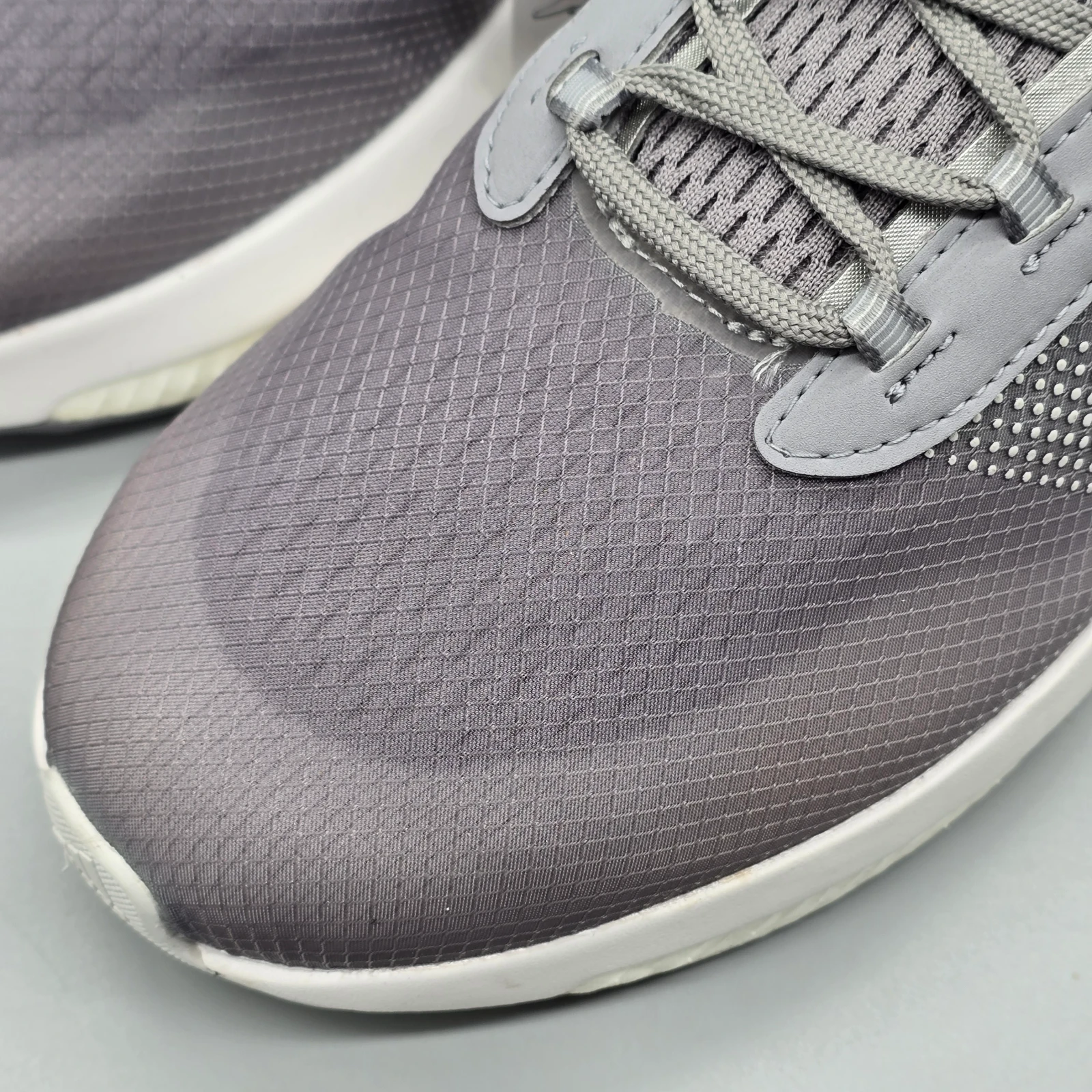 ADIDAS AVRYN 4