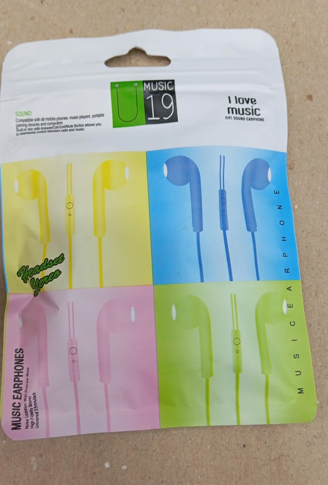 AURICULAR CON CABLE