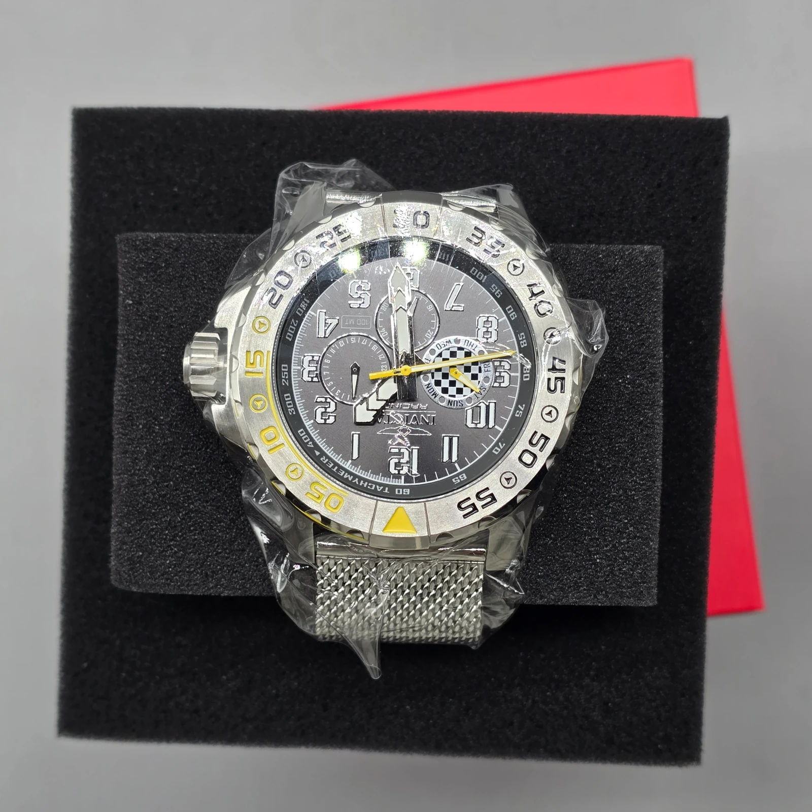 RELOJ INVICTA RACING DE HOMBRE 8