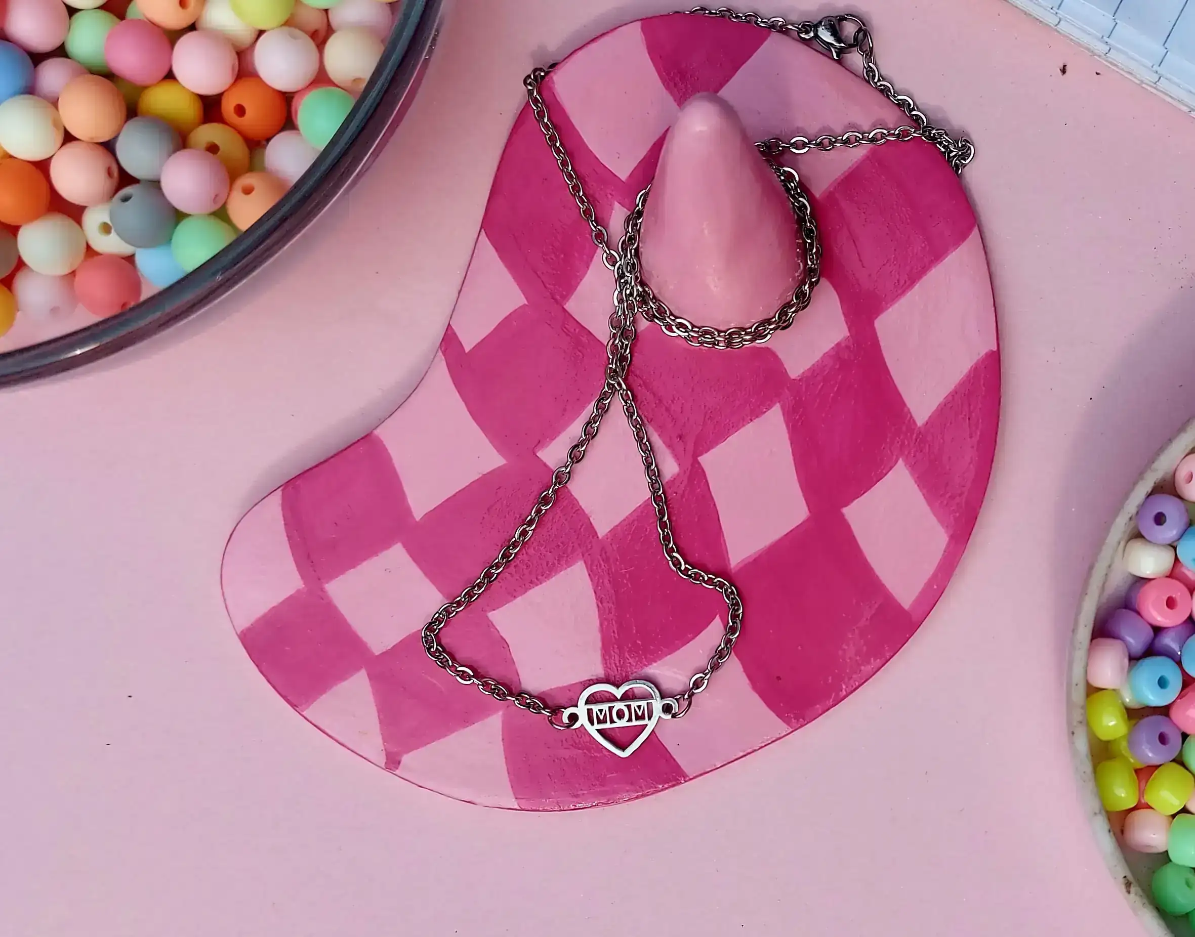 Cadena de corazon MOM