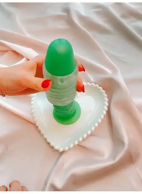 Egg cápsula  4
