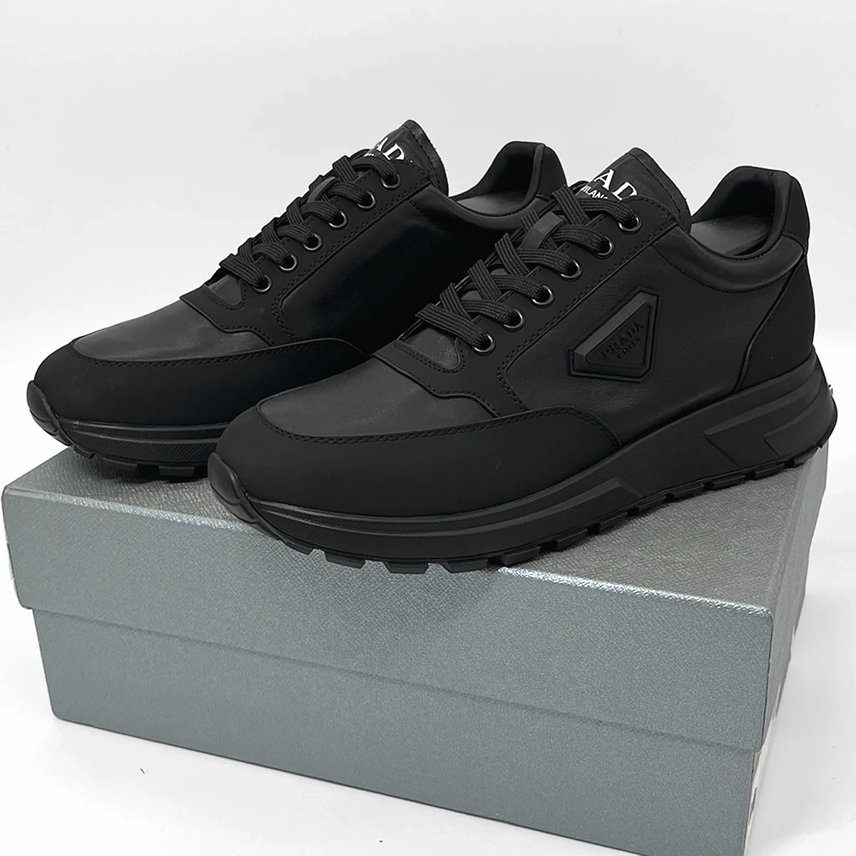 Tenis Prada 3