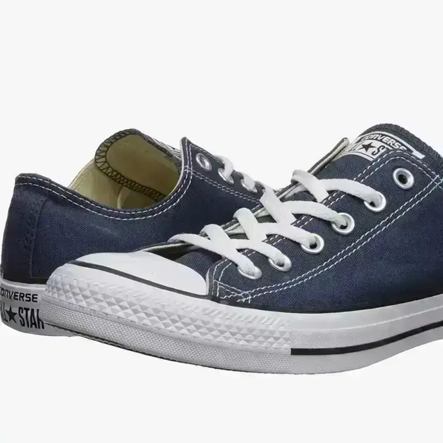Converse chucks 2