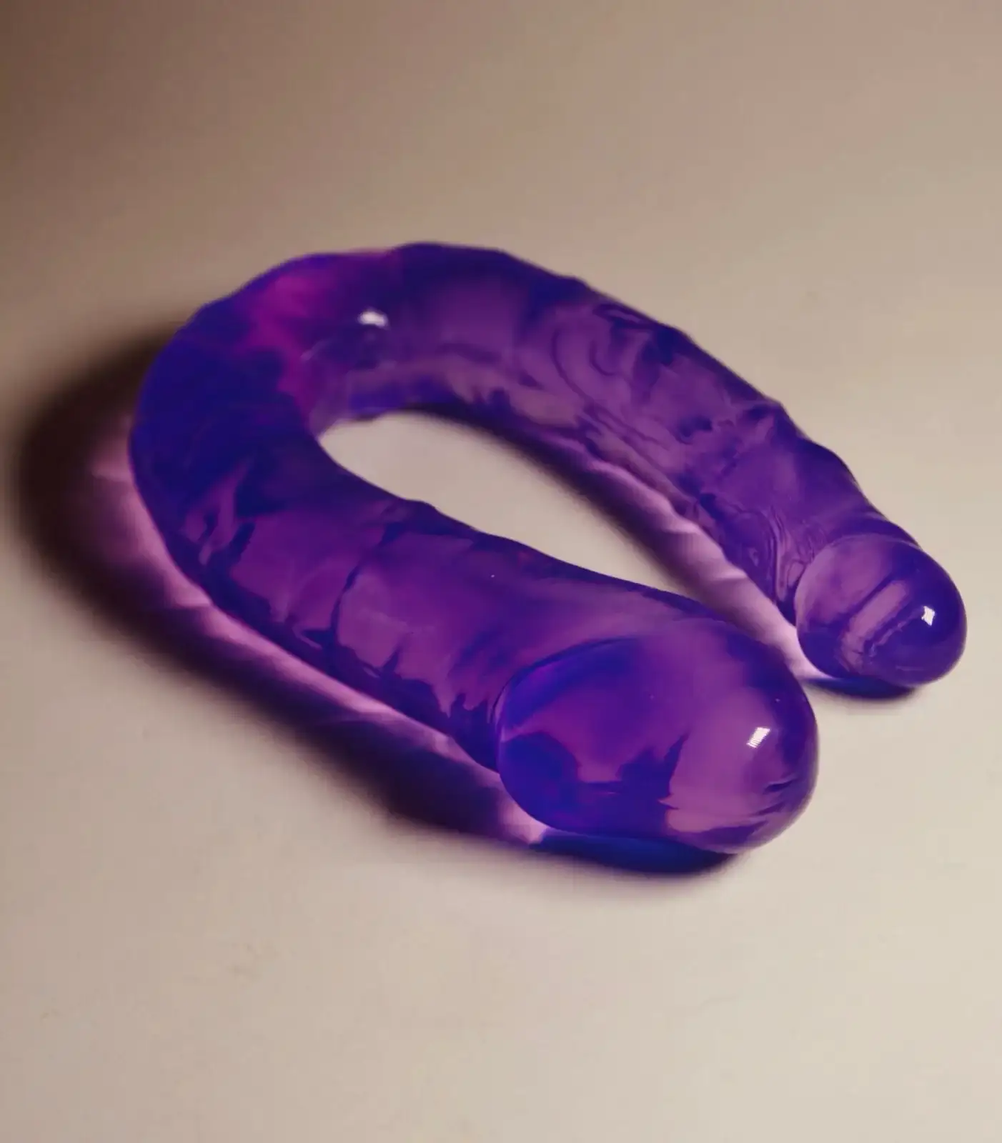 Dildo doble en forma de U
