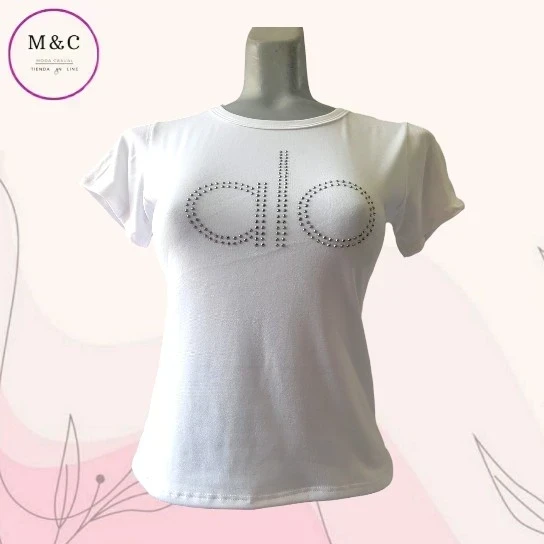 Blusa M con aplicacion 