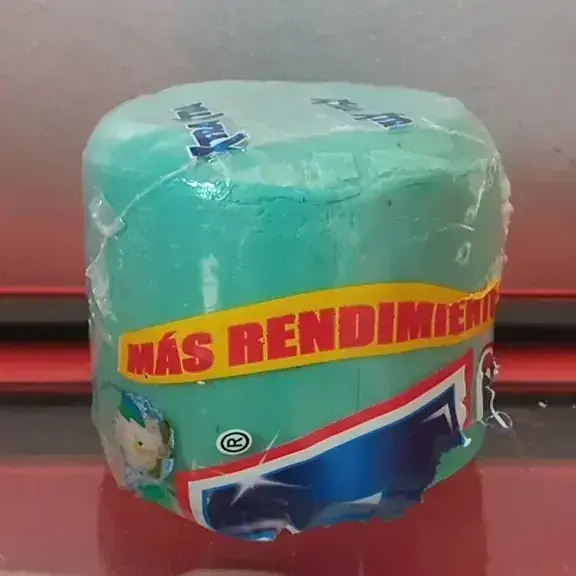 Jabon xtra todo tipo de ropa 