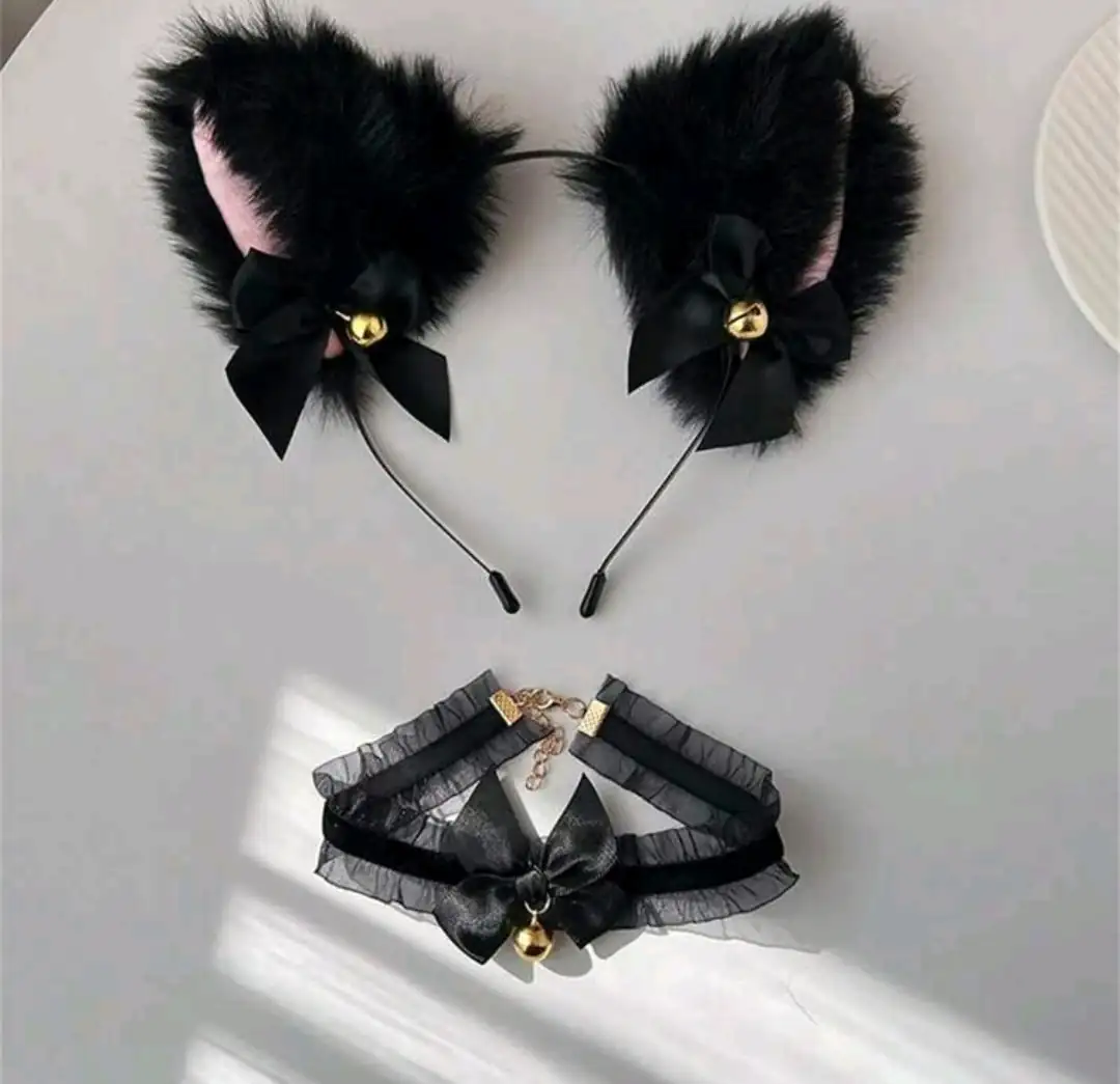 Diadema con orejas de gatos 🤍🖤 2