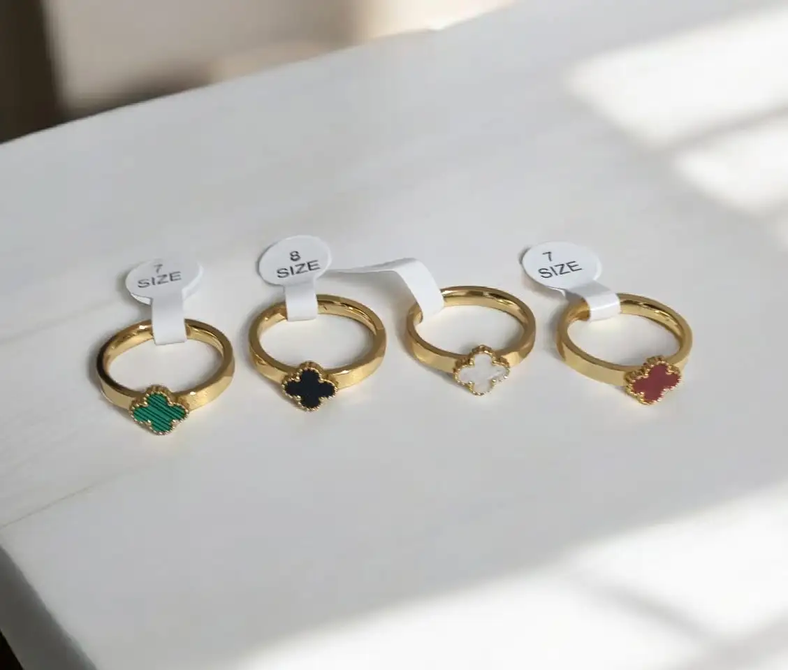 ANILLOS DE TREBOL