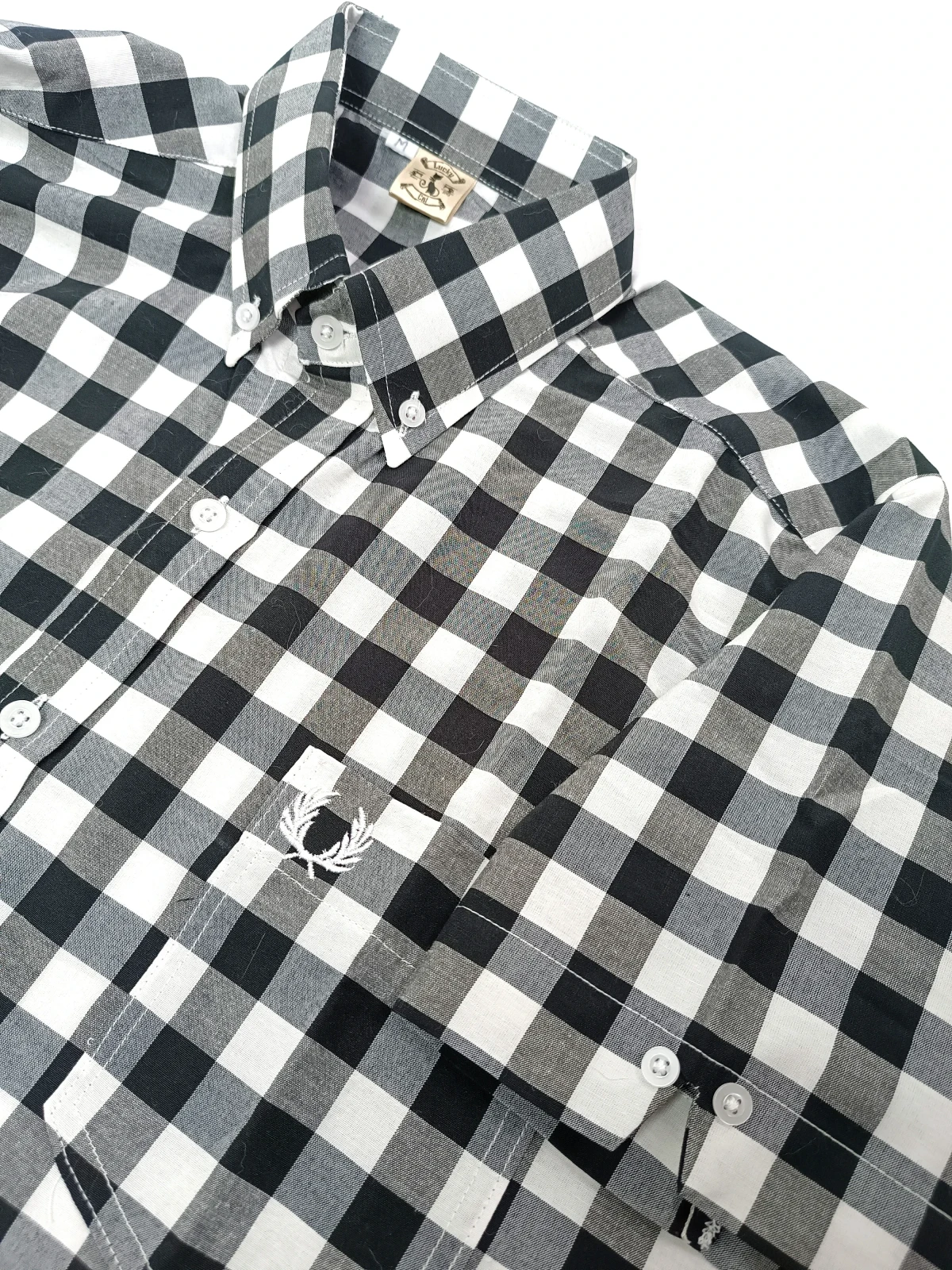 Camisa cuadros blanco con negro talla M  2