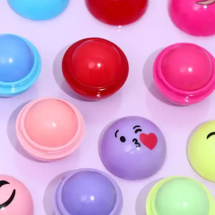 6 Bálsamos para Labios Emoji