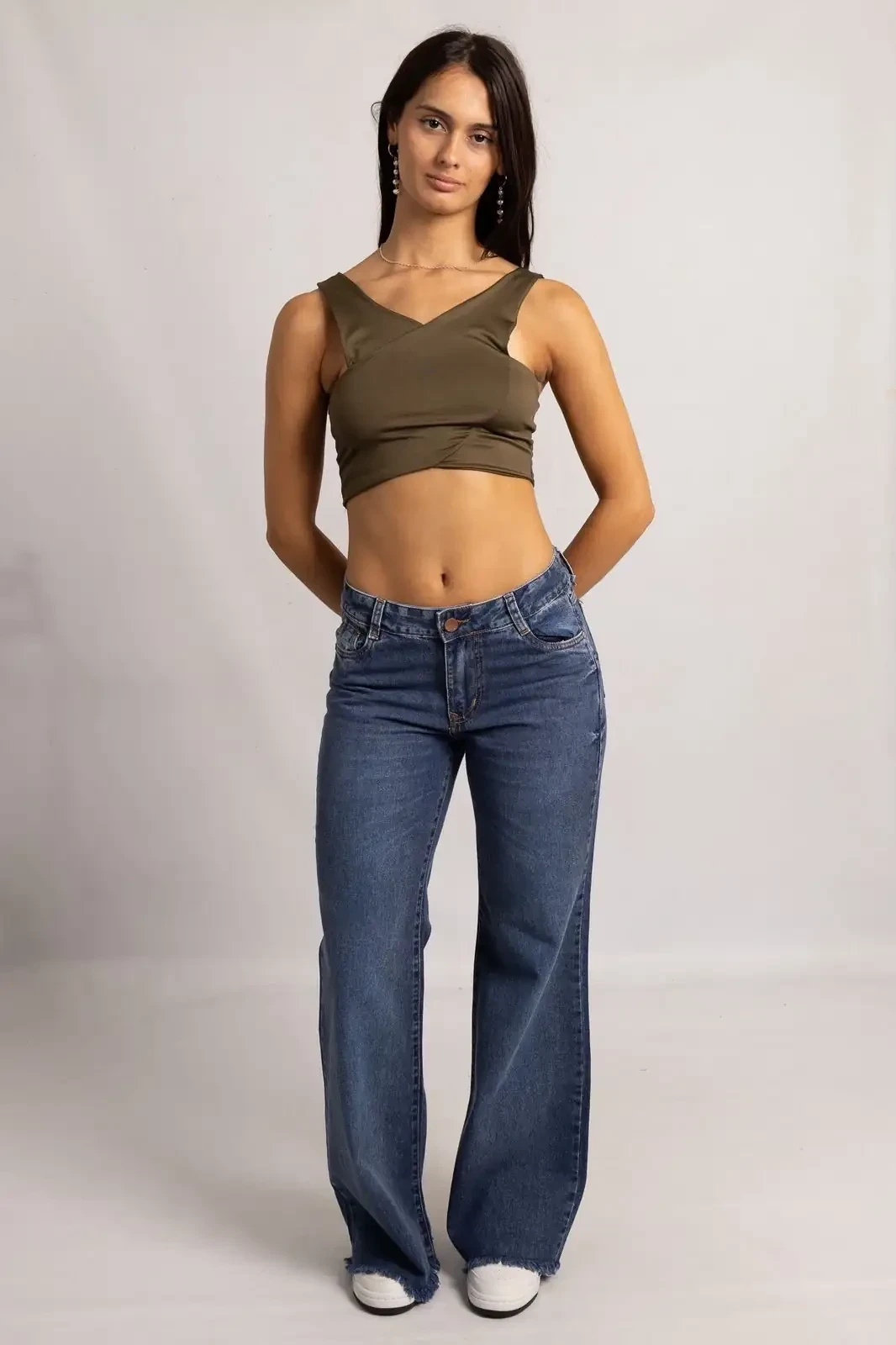 Wide leg versus 