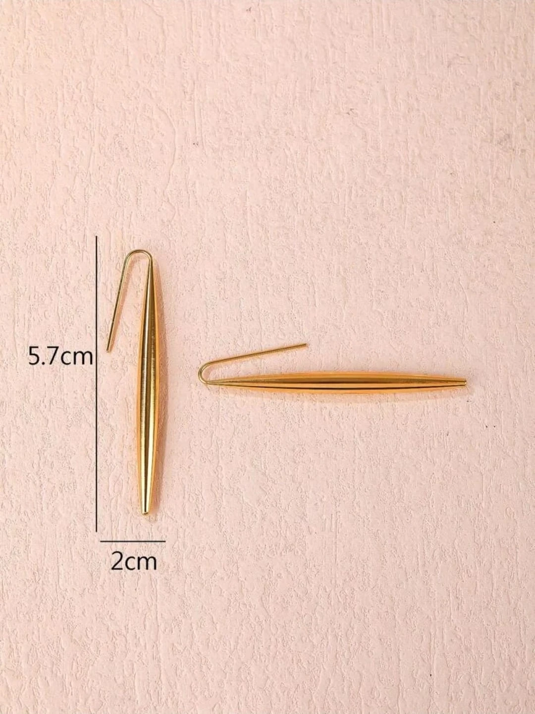Aretes minimalista de acero inoxidable  3