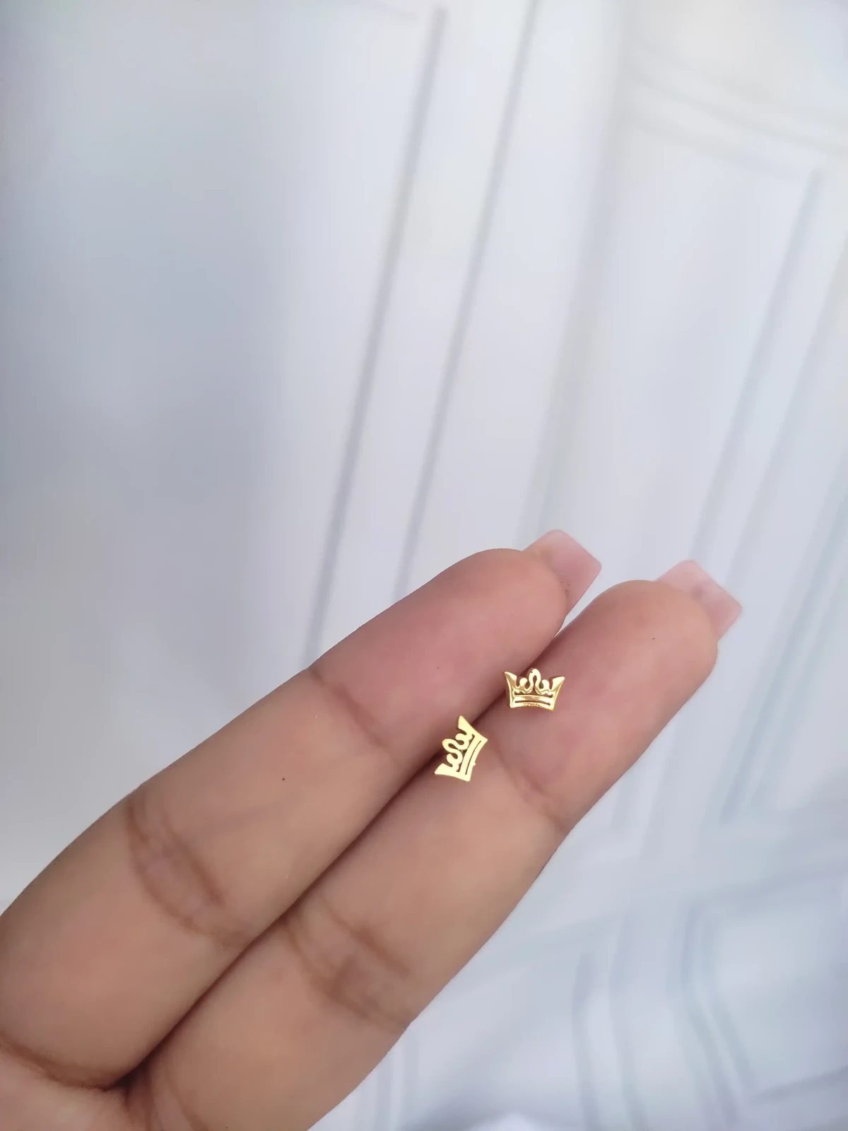 TOPOS MINIMALISTAS SENCILLOS 3