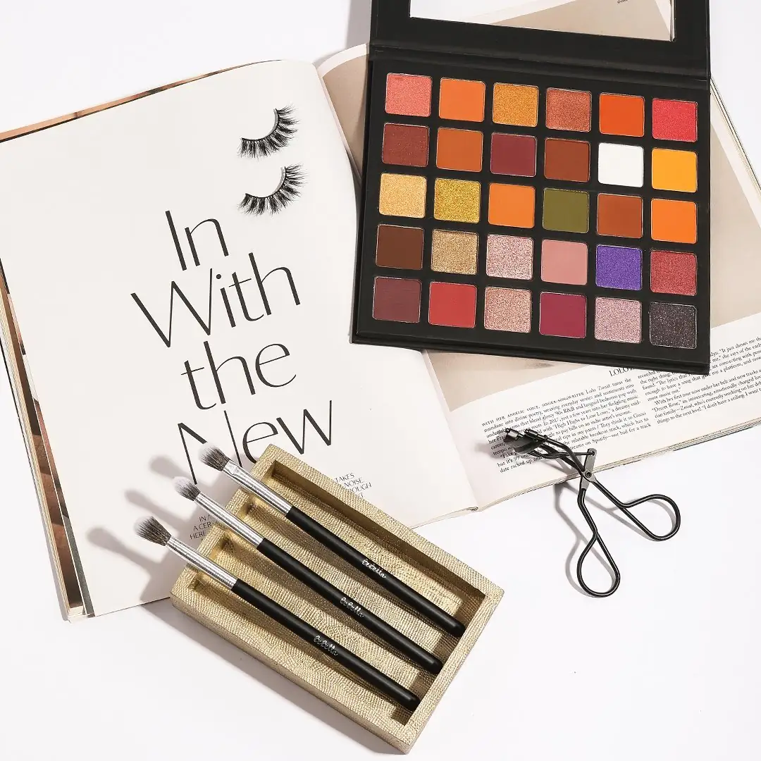 Obsession Pro palette 30 colors Eyeshadow palette 3