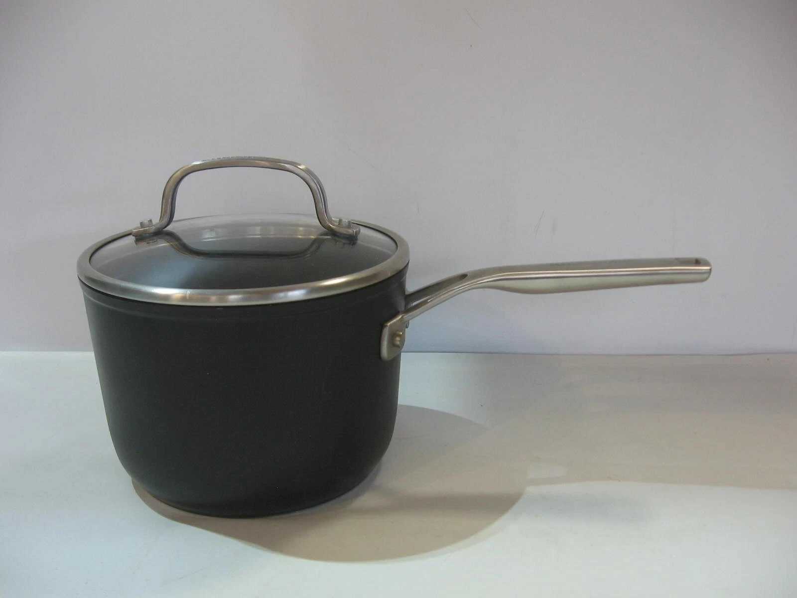 OLLA KITCHENAID 2.8LTS NEGRA ANTIADHERENTE 84840 NEGRO