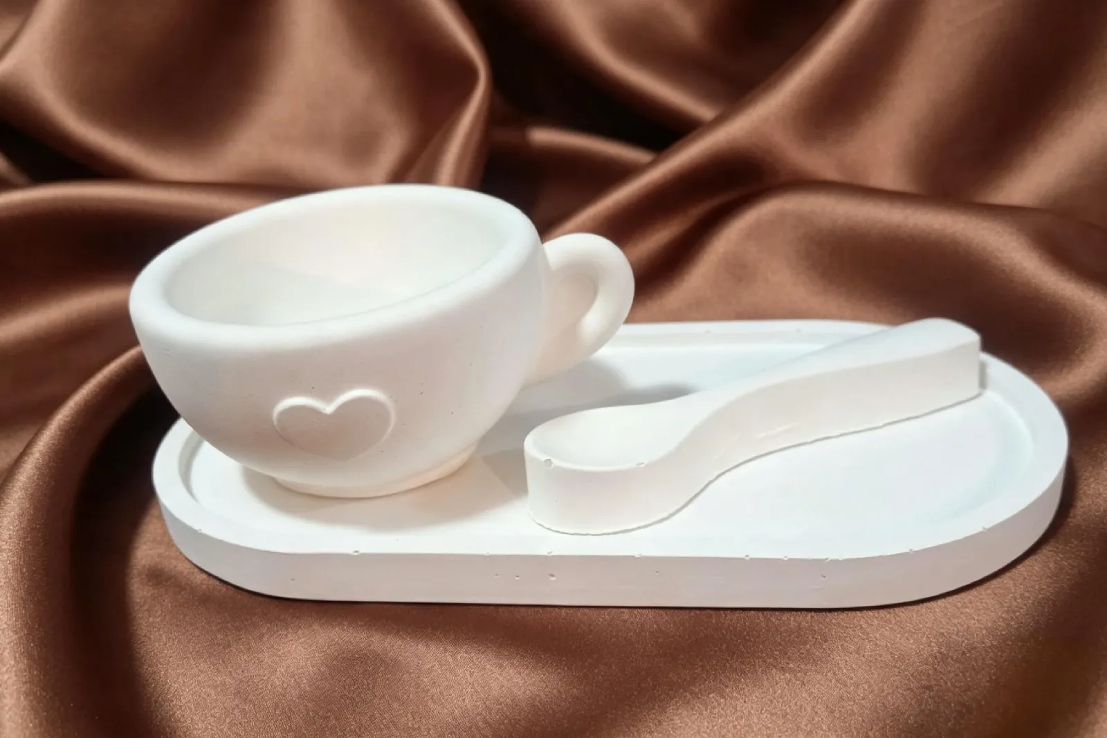 Set taza corazon base y cuchara 5.00