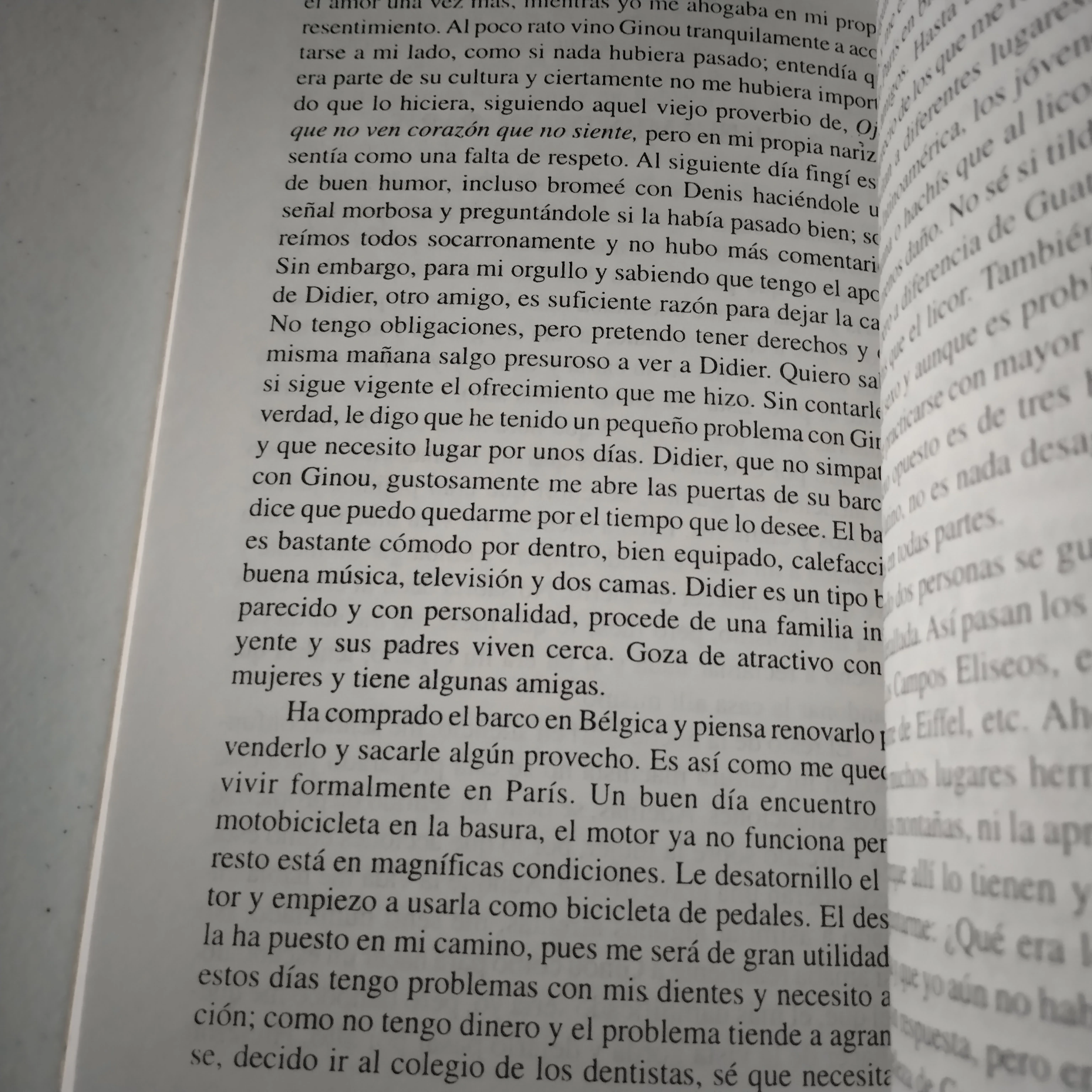 El contacto, vivencias de un trotamundos, Adrián Guzman, usado  3