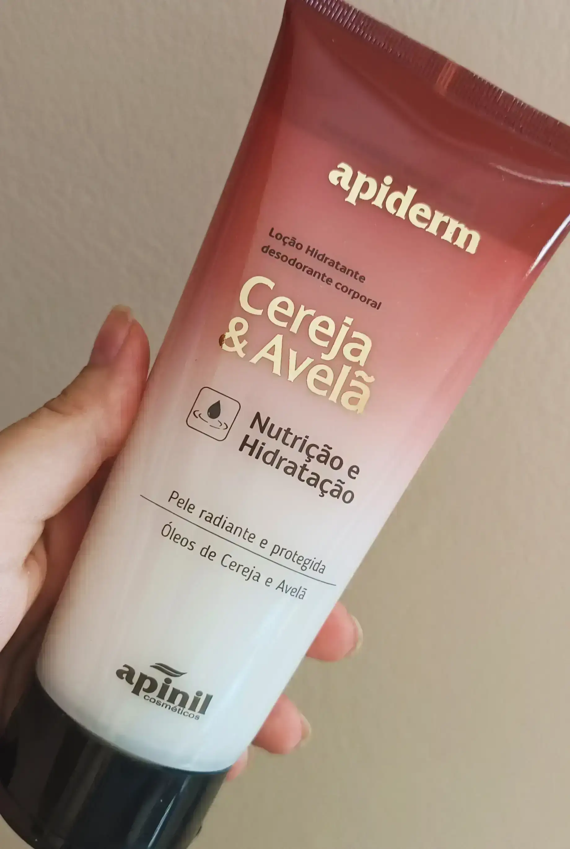 Hidratante corporal Cereja e Avelã  2