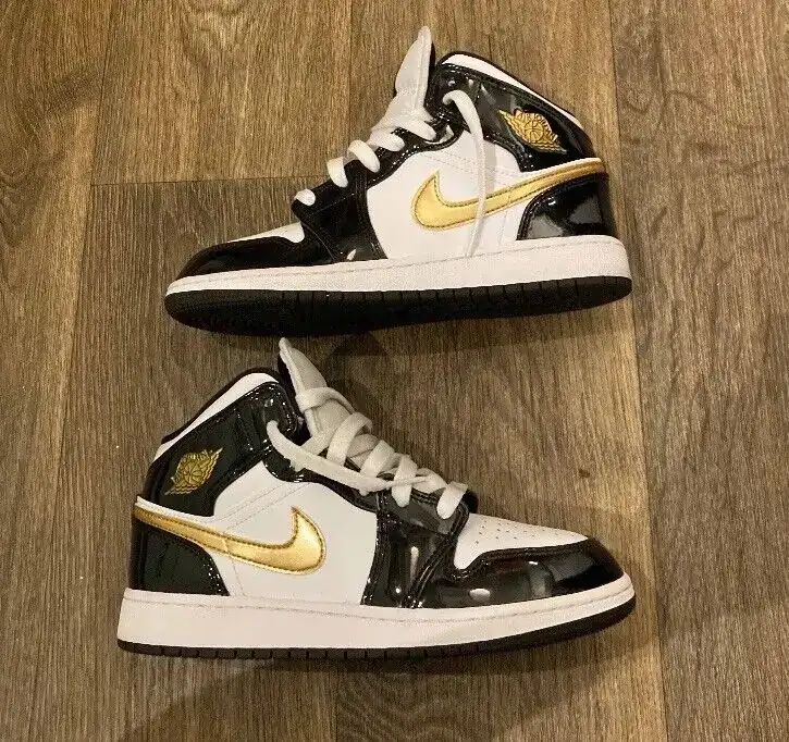 JORDAN 1 MID 4