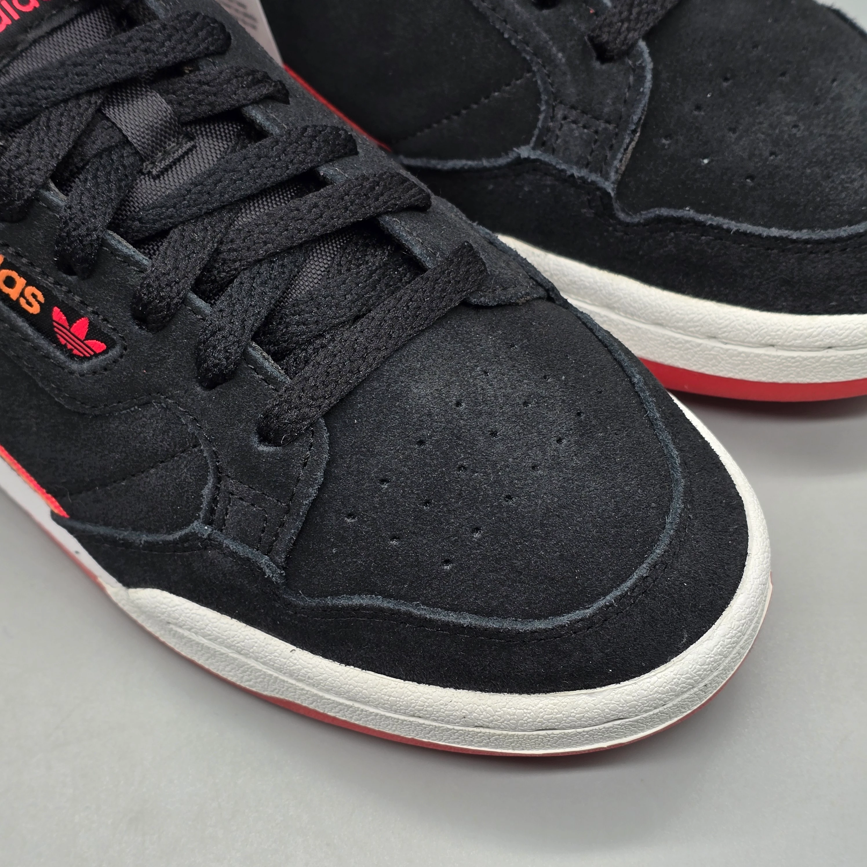 ADIDAS CONTINENTAL 80 4