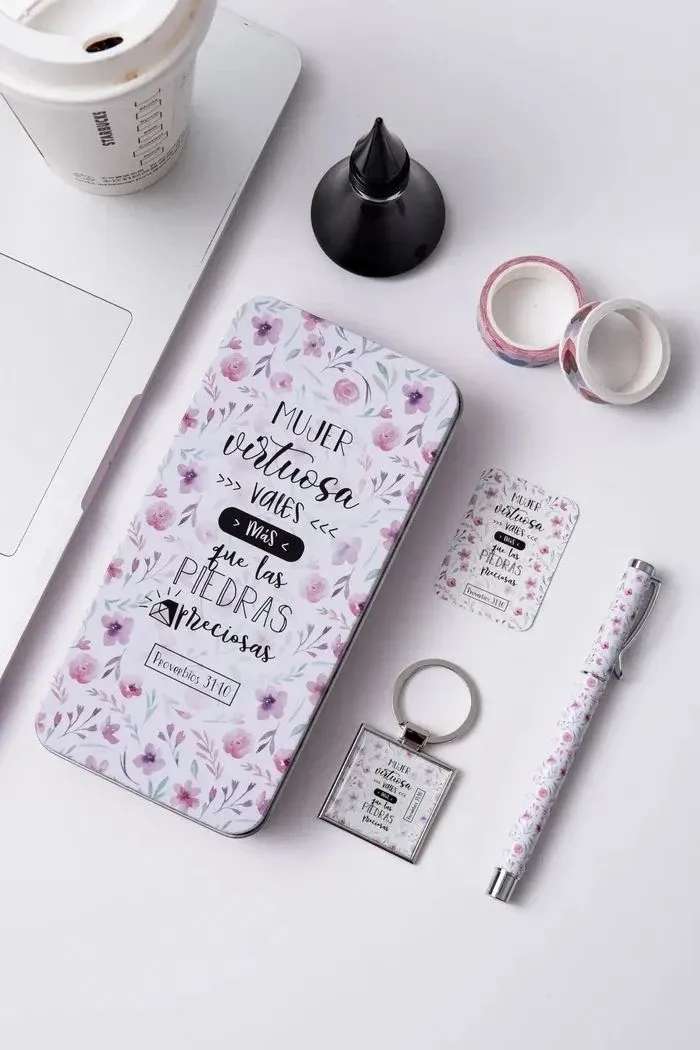 Set estuche lapicero Mujer virtuosa 3