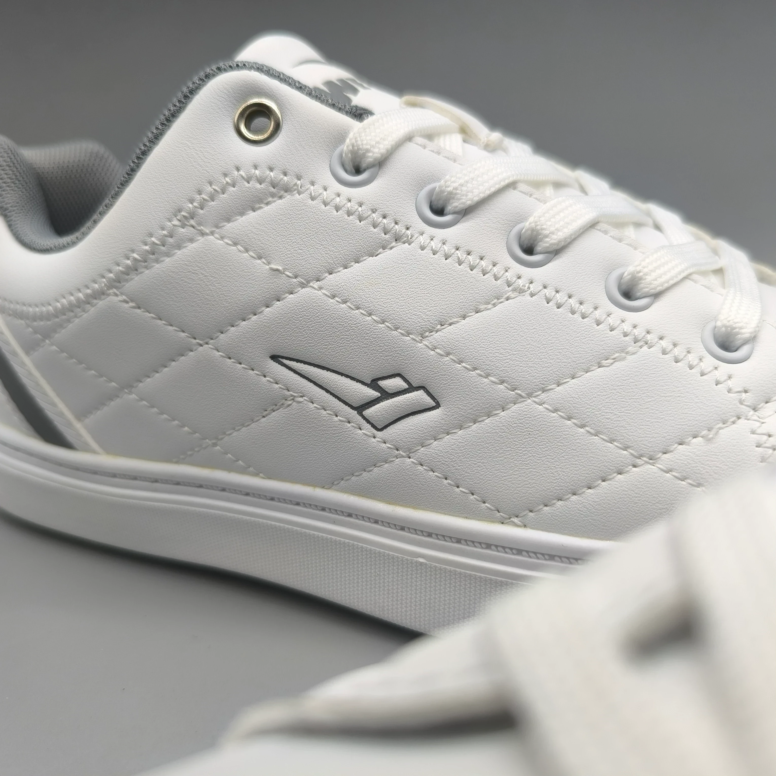 WEST DE HOMBRE WHITE/ LT. GREY (Original) 8