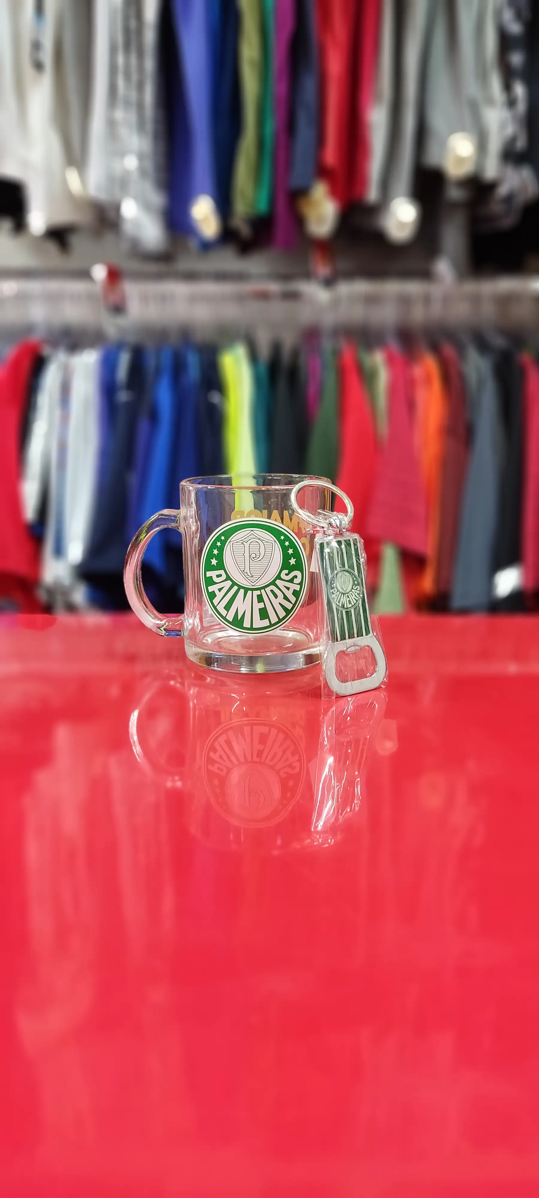 CANECA EM VIDRO C/ CHAVEIRO 
