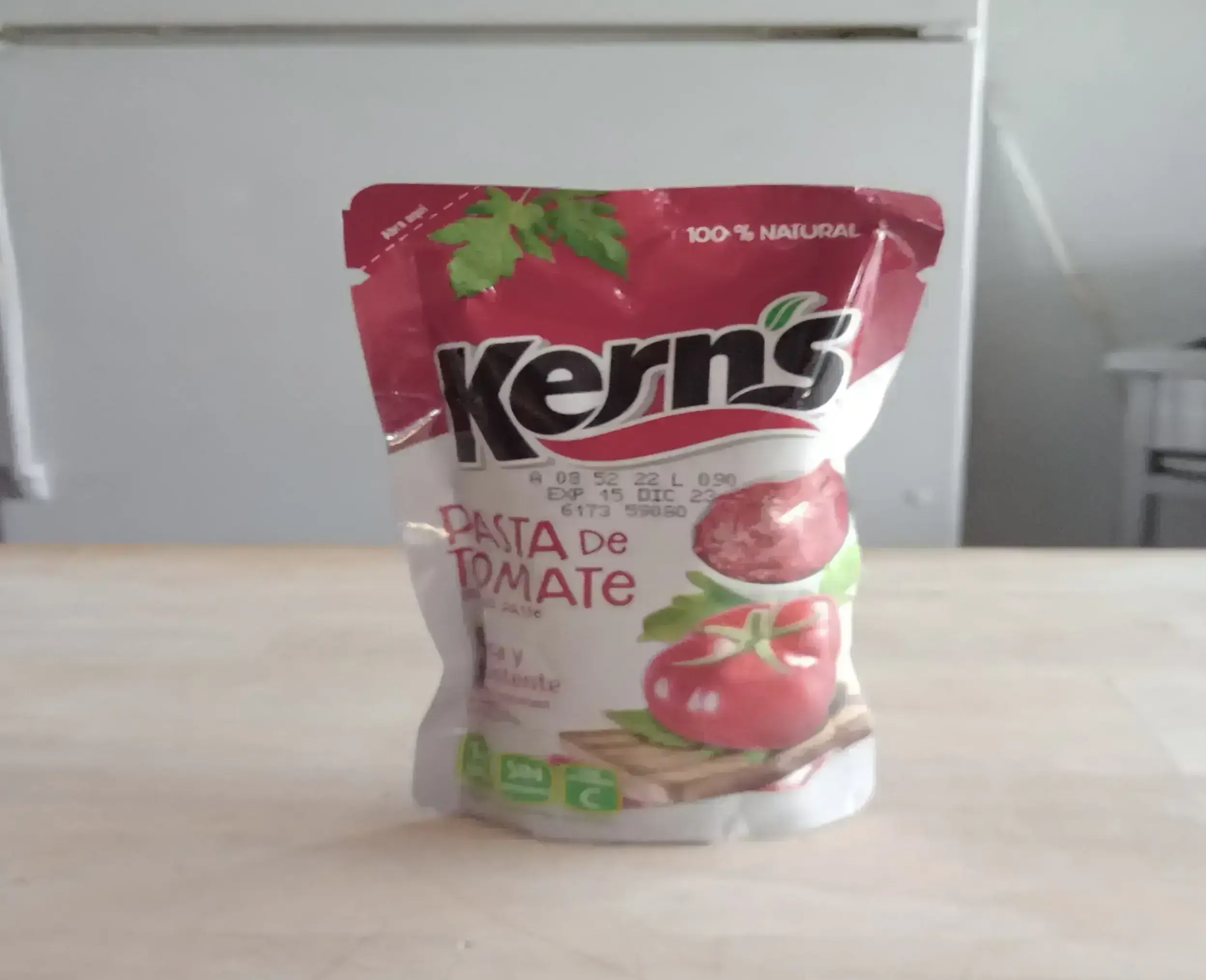 Kerńs pasta de tomate 114 g