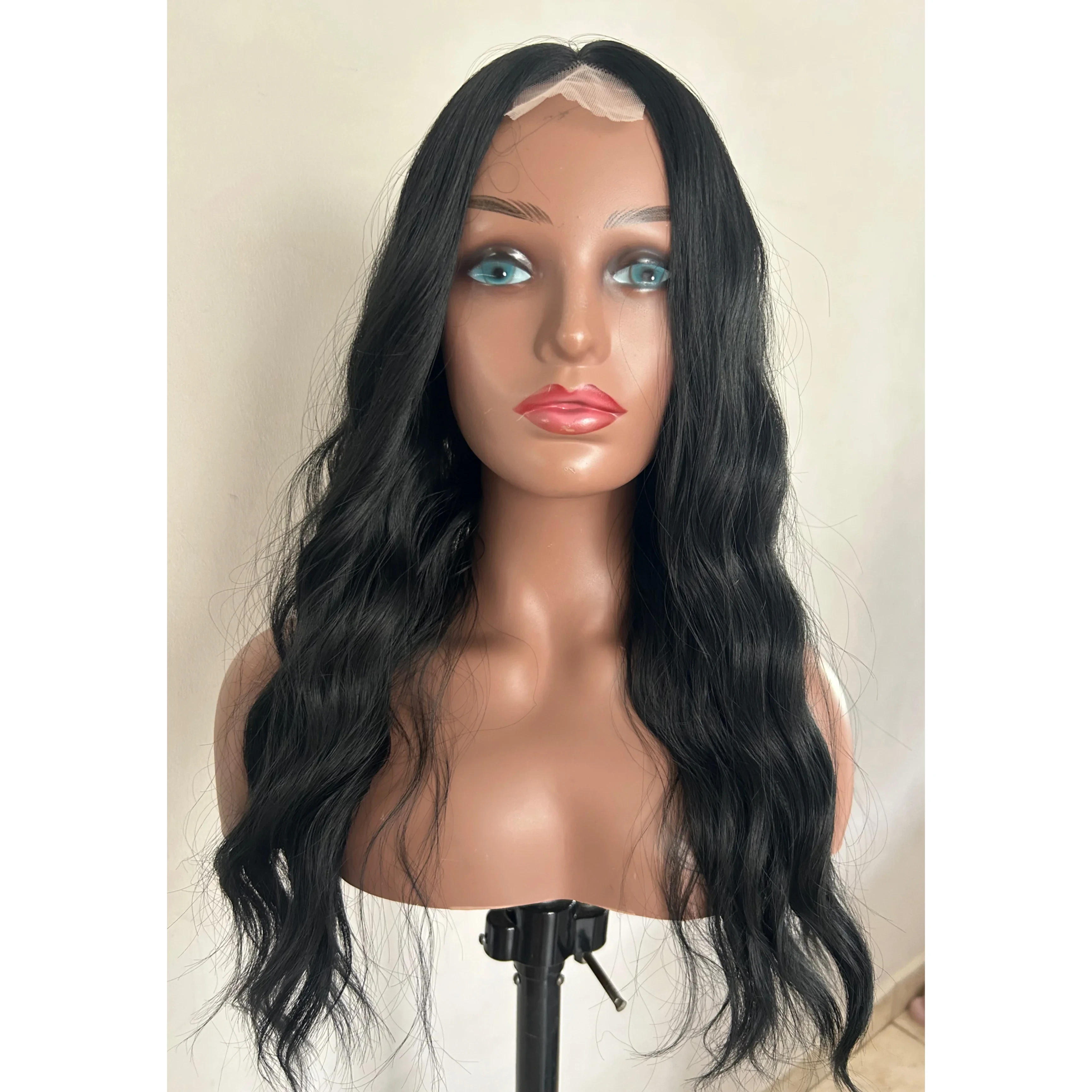 Peluca Negra 20” ondulada  2