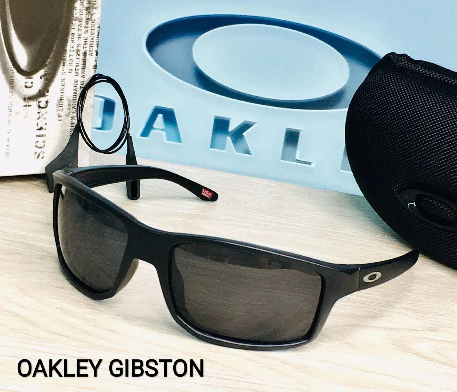 OAKLEY GIBSONT AAA 4