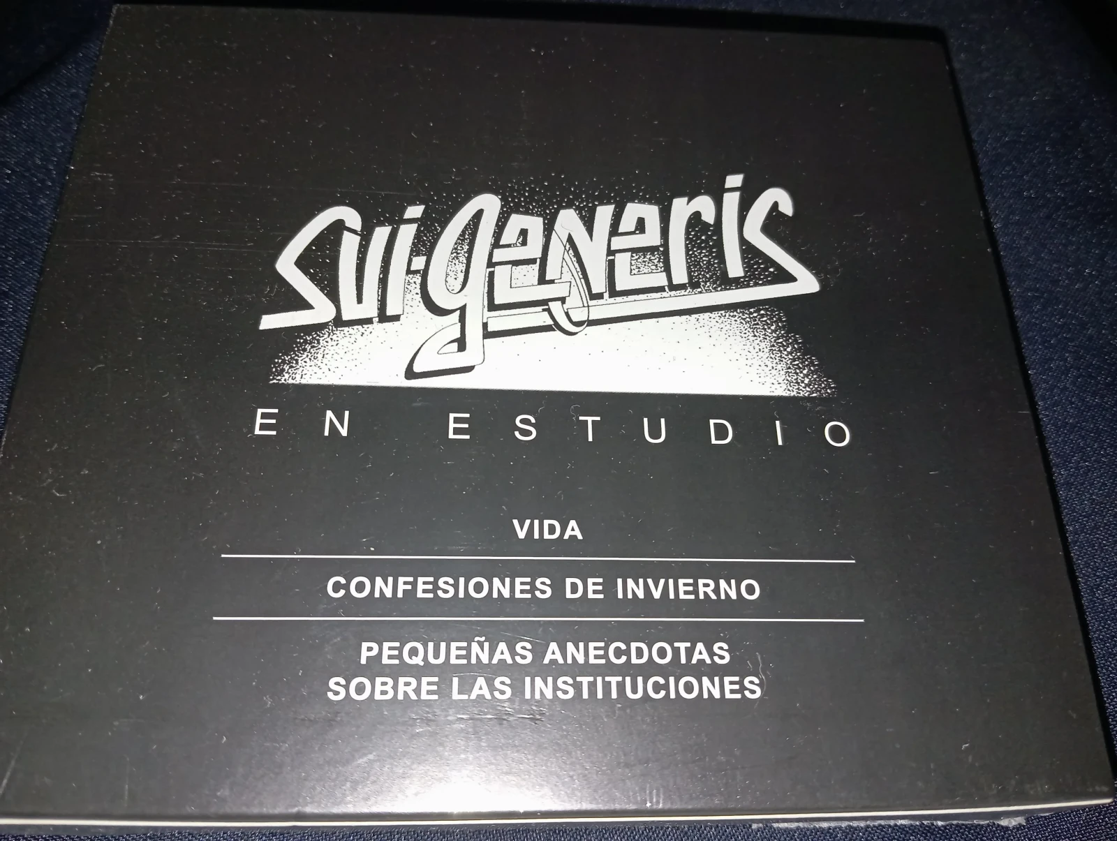Sui Generis - En Estudio (3CDS)(ARGENTINA)
