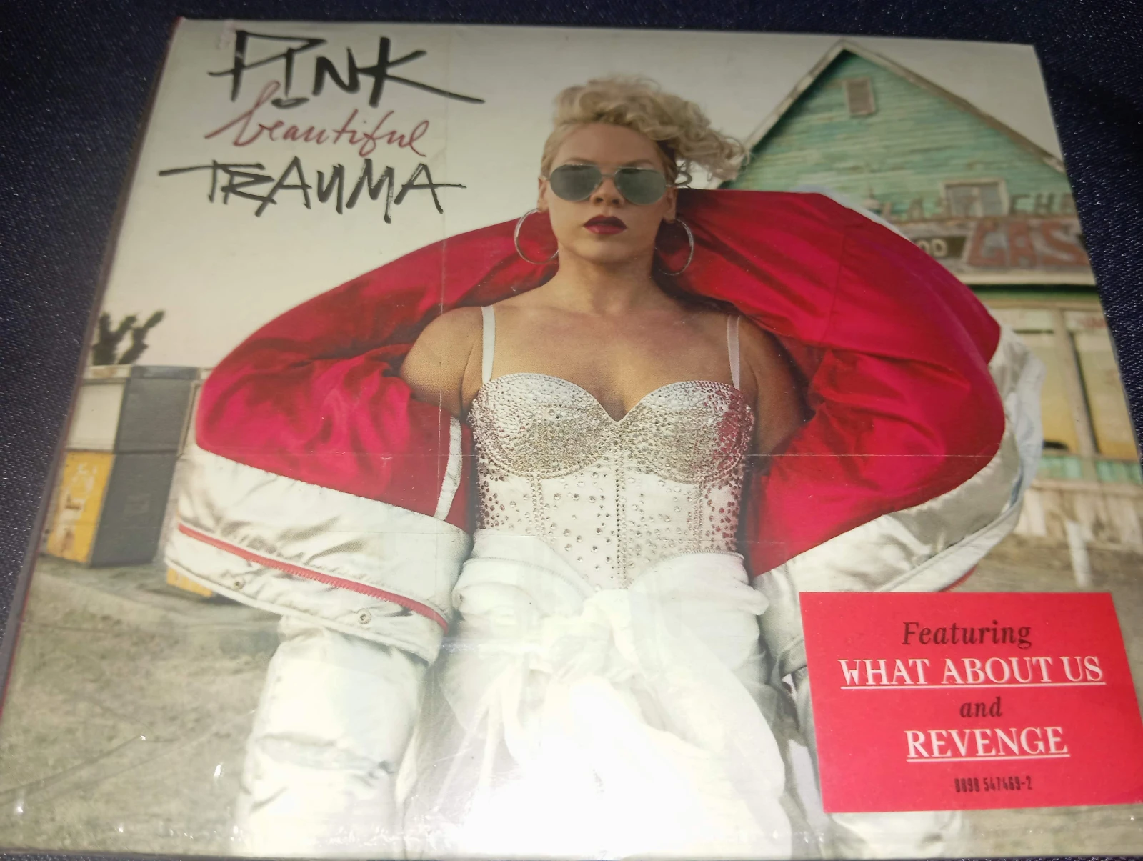 Pink - Beautiful Trauma (ARGENTINA)