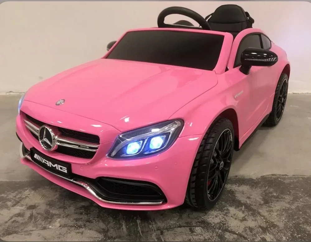 Auto de Lujo Mercedes Benz  4