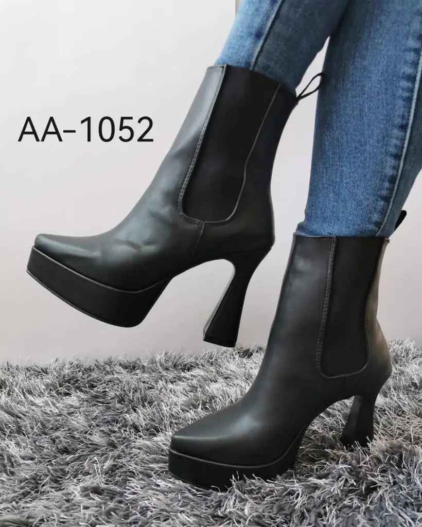 AA - 1052