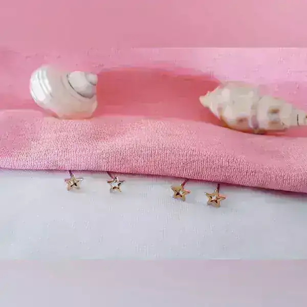 Mini aritos estrella