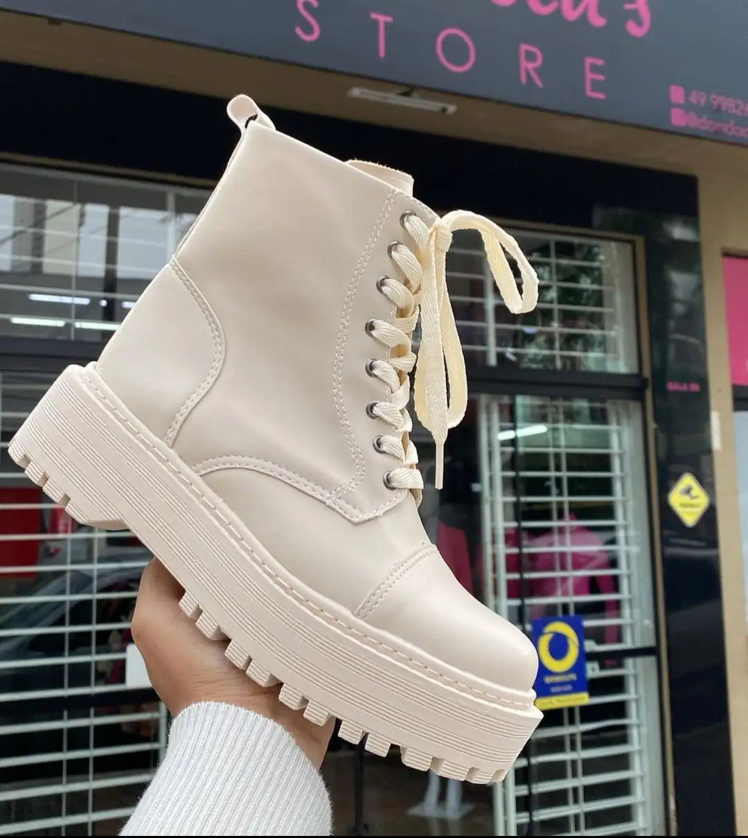 Bota Coturno