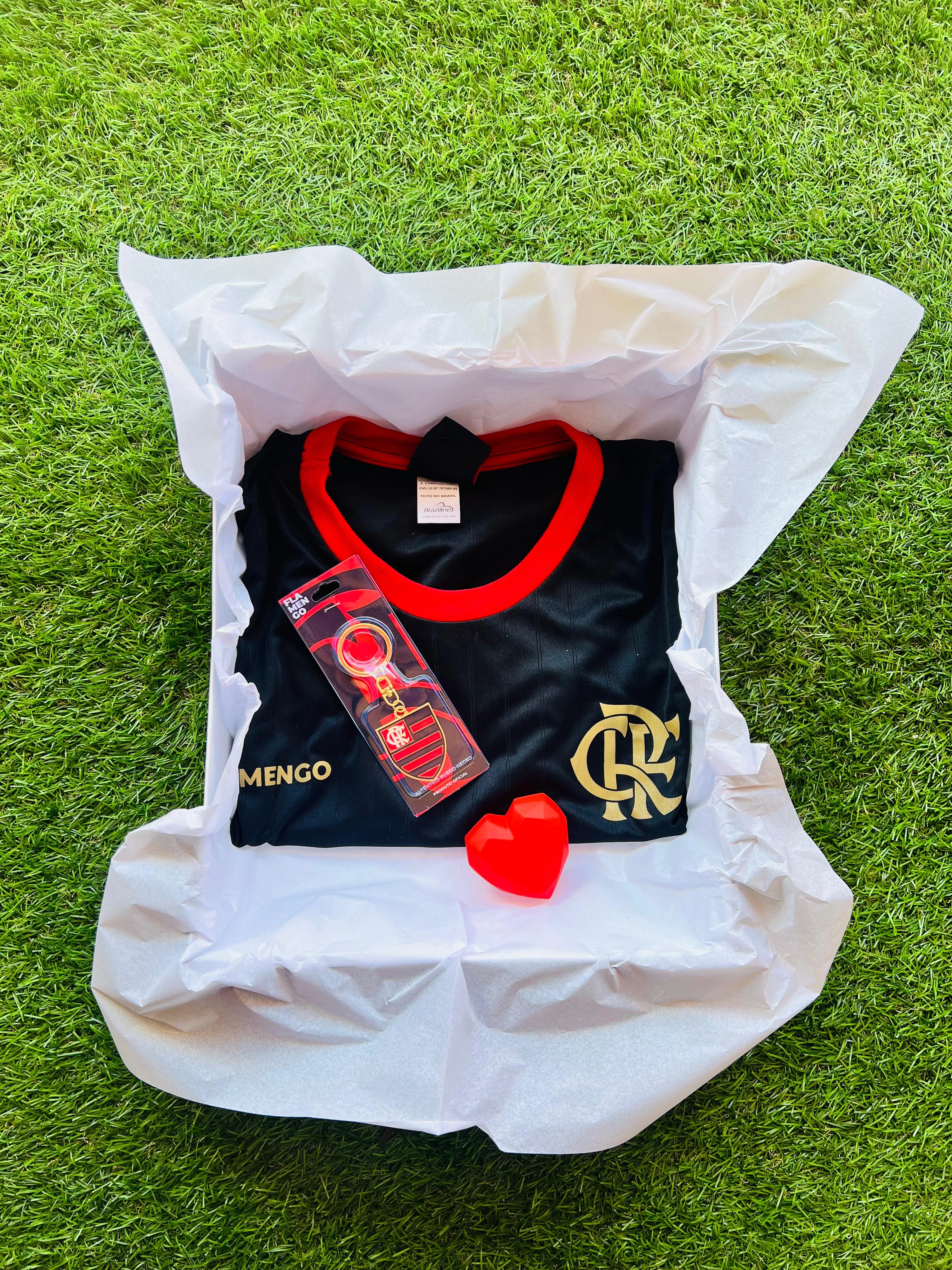 KIT CAMISA LICENCIADA + CHAVEIRO FLAMENGO