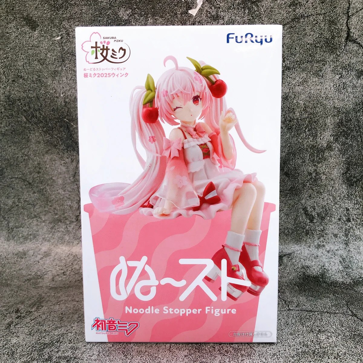 PRE VENTA - Hatsune Miku Sakura 2025 WinkVer. Noodle Stopper