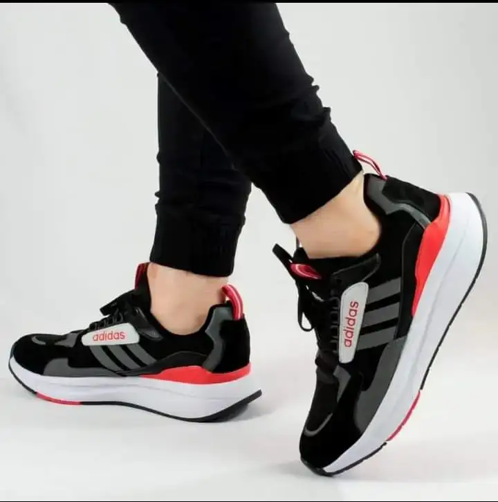 Adidas Guo Chao (hombre)