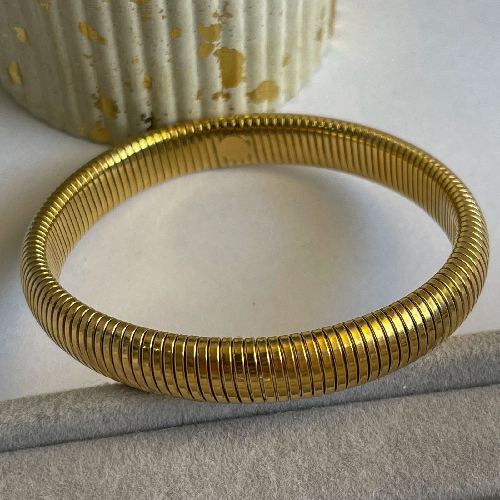 Pulso elastico Nella