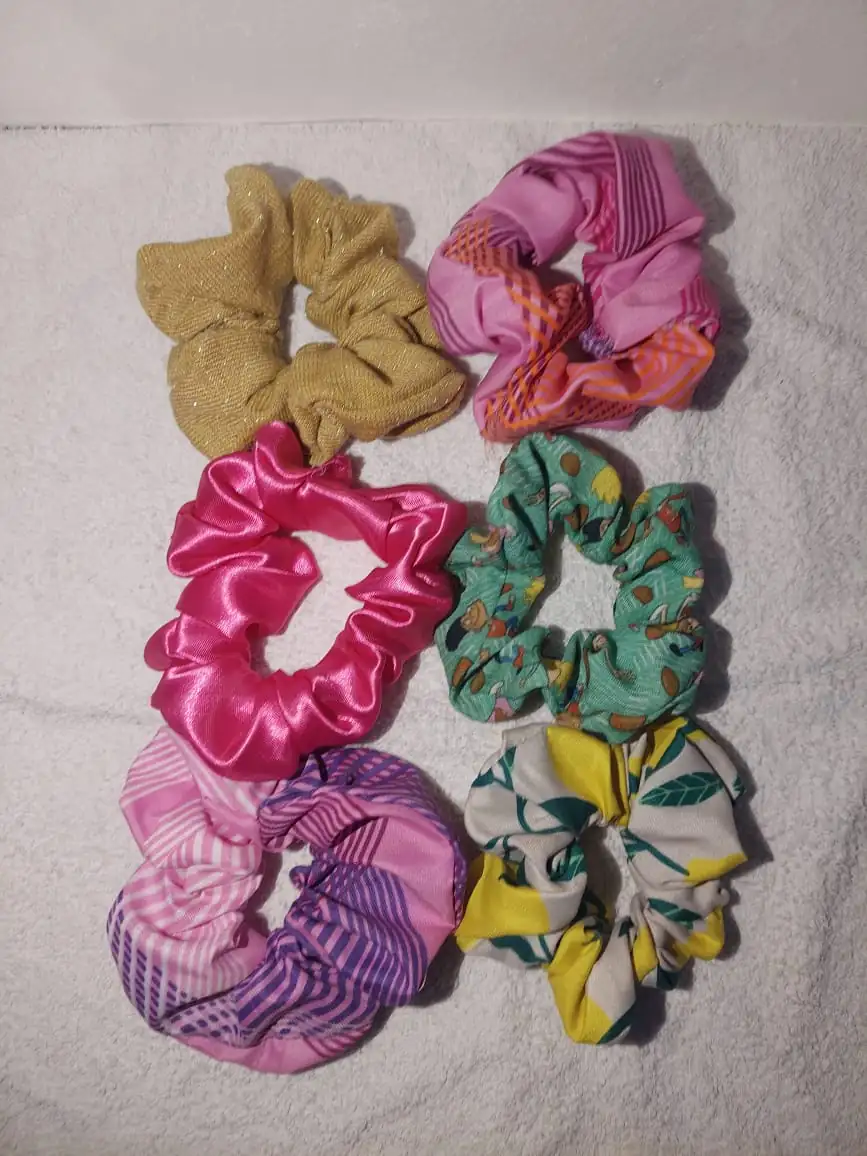 SCRUNCHIE