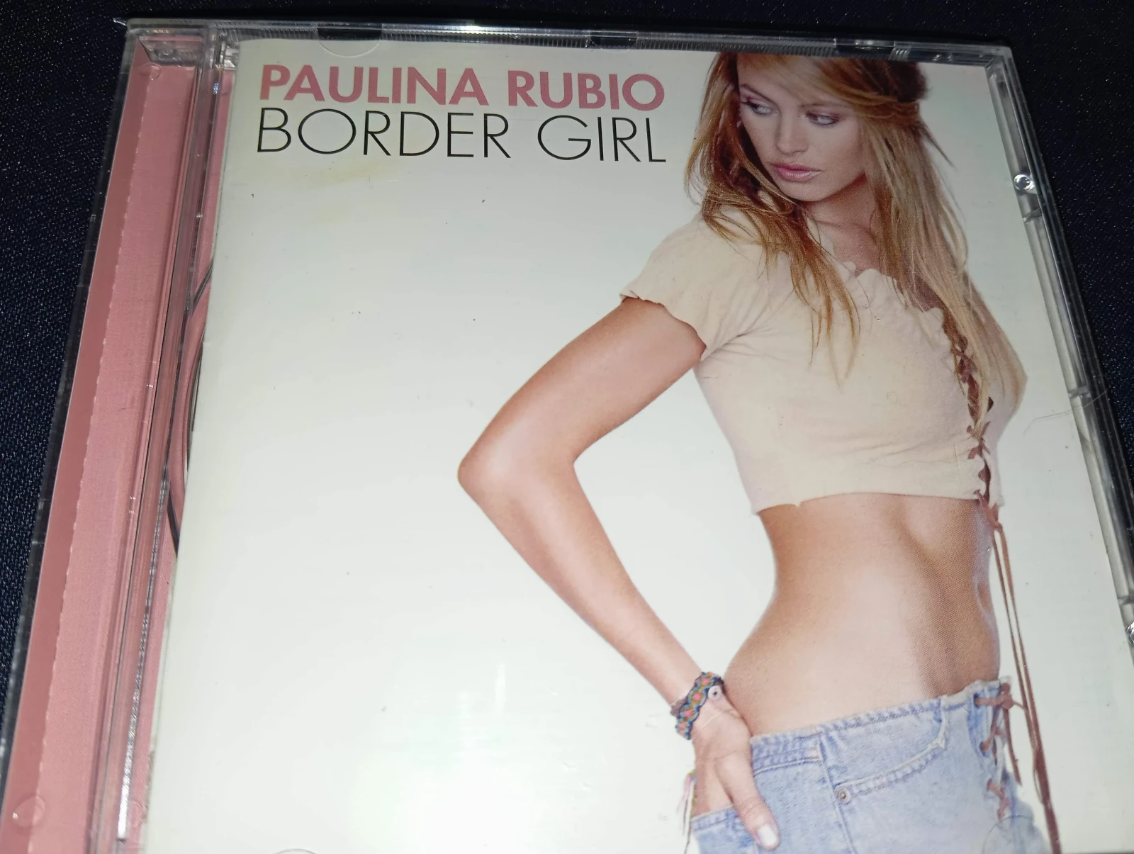 Paulina Rubio - Border Girl (CHILE)