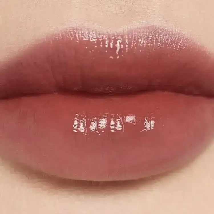 Lipstick - Kiss Beauty  2