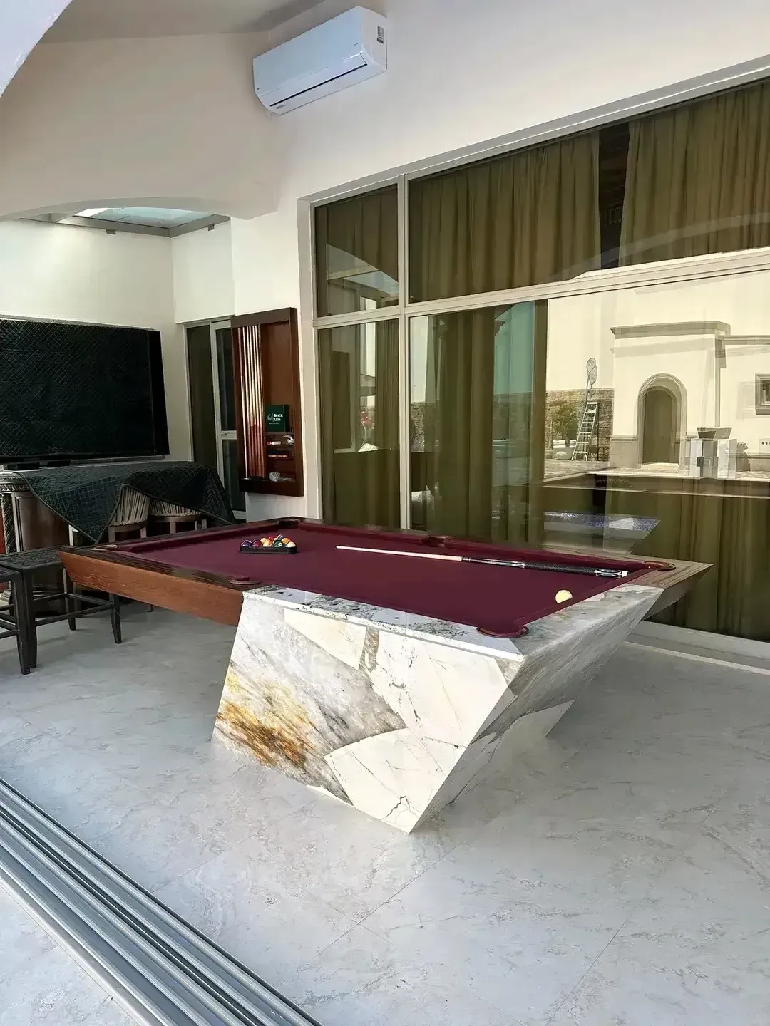 Majestik  3