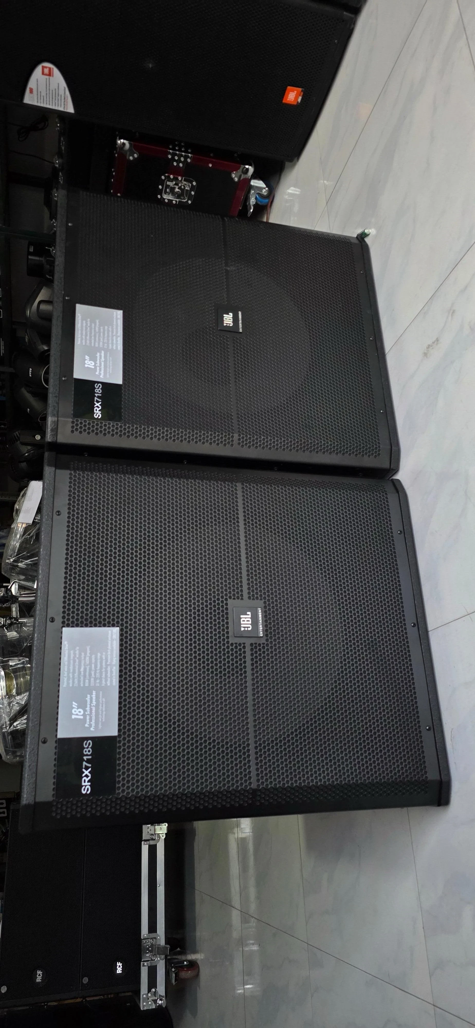 JBL SRX 718 PRO BAJO ACTIVO 18" 4